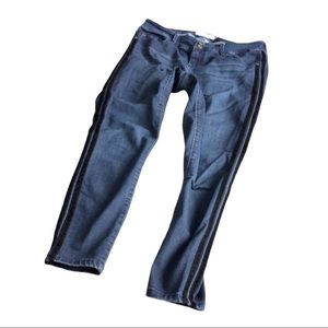 Torrid Jegging Jeans Side Tuxedo Stripe Hard To Find Women’s Size 16 R